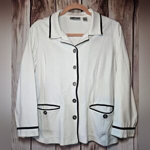 Cali And York Chic White Blazer with Black Trim Womens Medium
